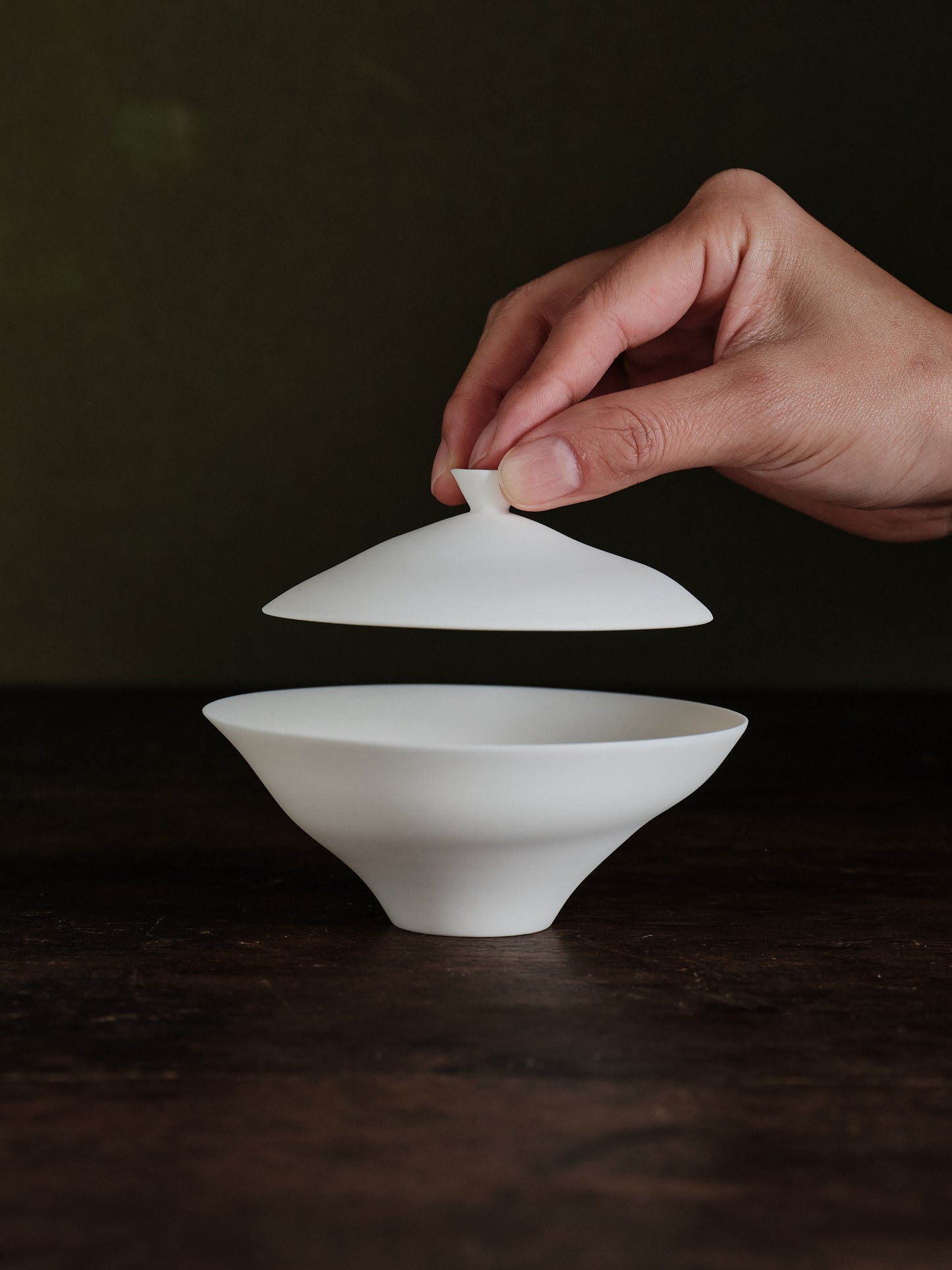 Sayaka Hayashi | White Gaiwan 寧L