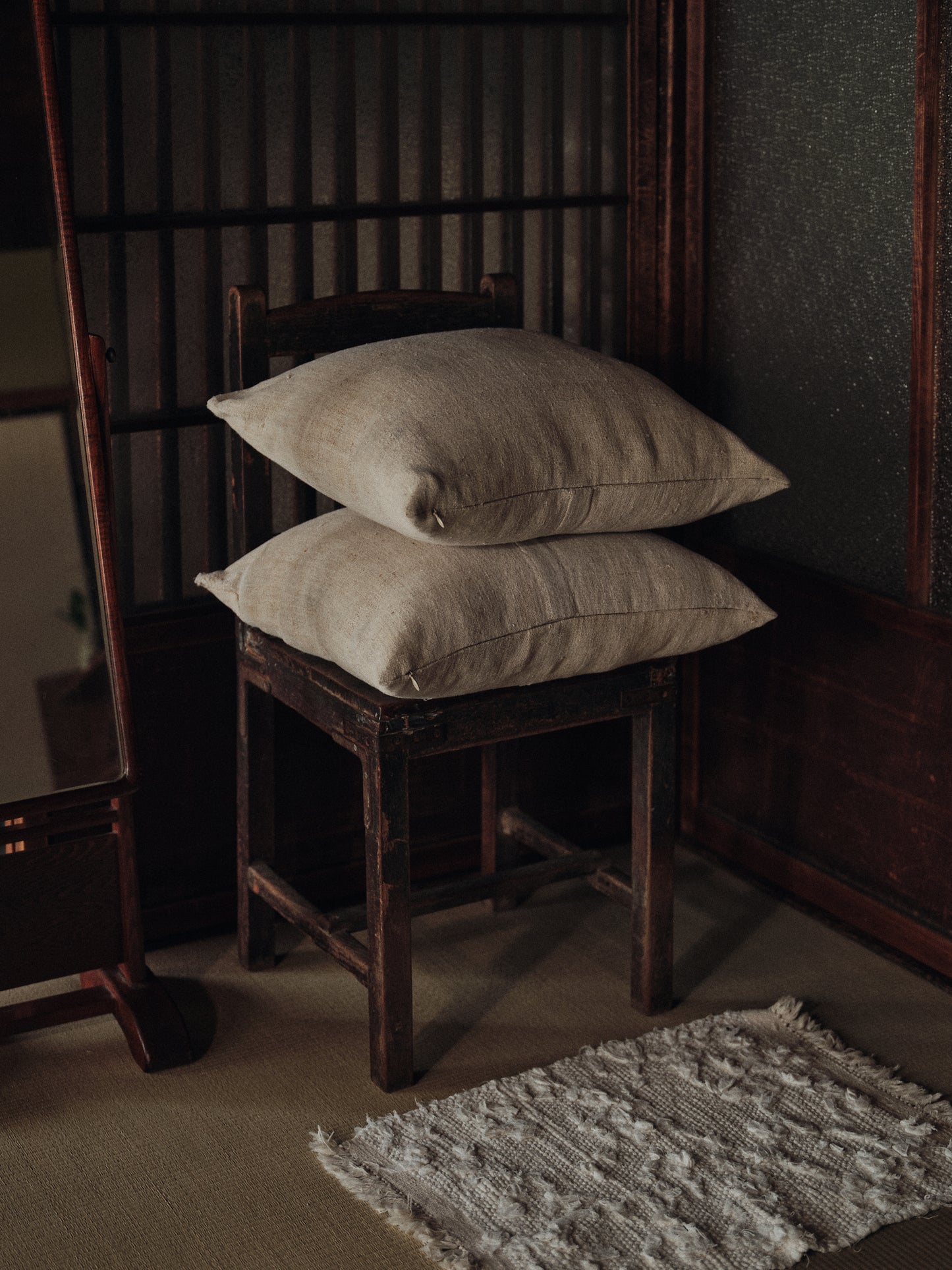 Isabelle Yamamoto | Vintage Hemp Cushion | Cacao Brown 02