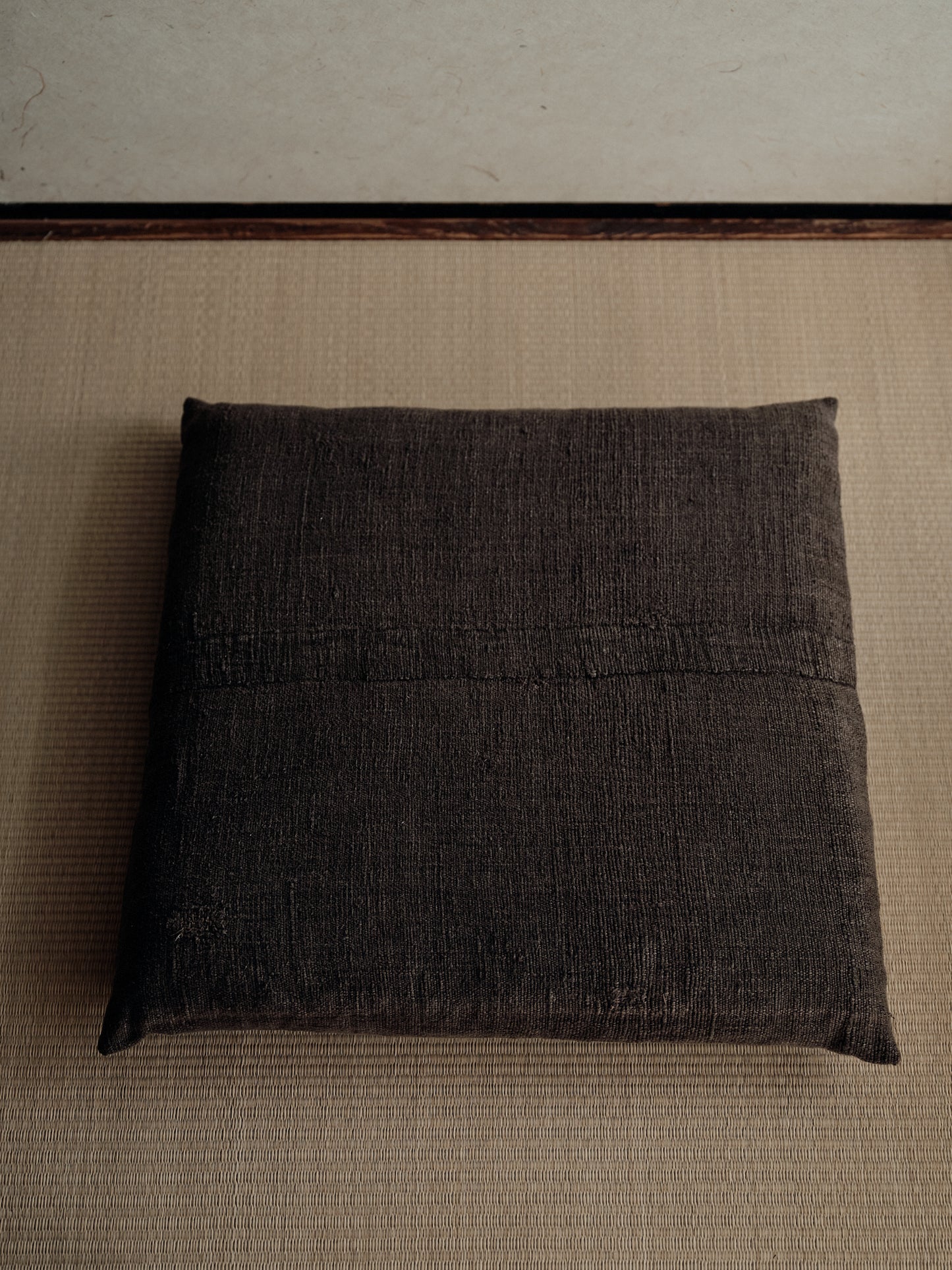 Isabelle Yamamoto | Vintage Hemp Zabuton | Cacao Brown 02