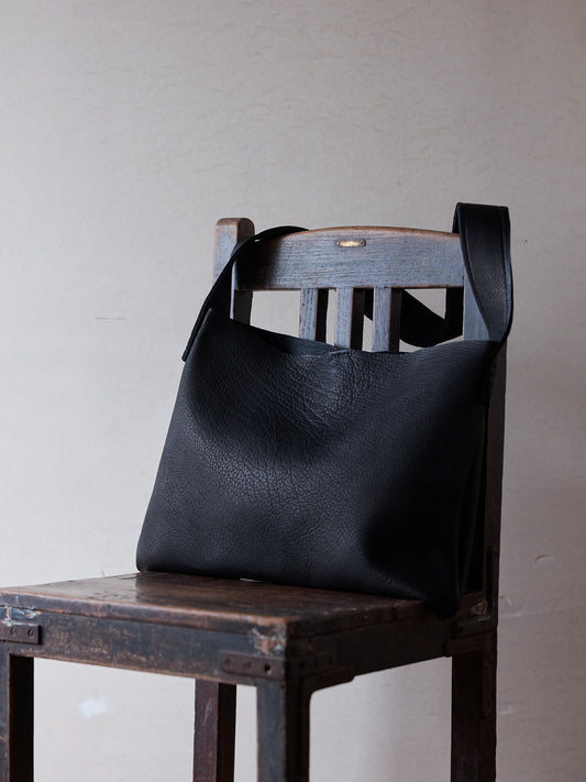 COKIA | Elk leather Bag (Black)
