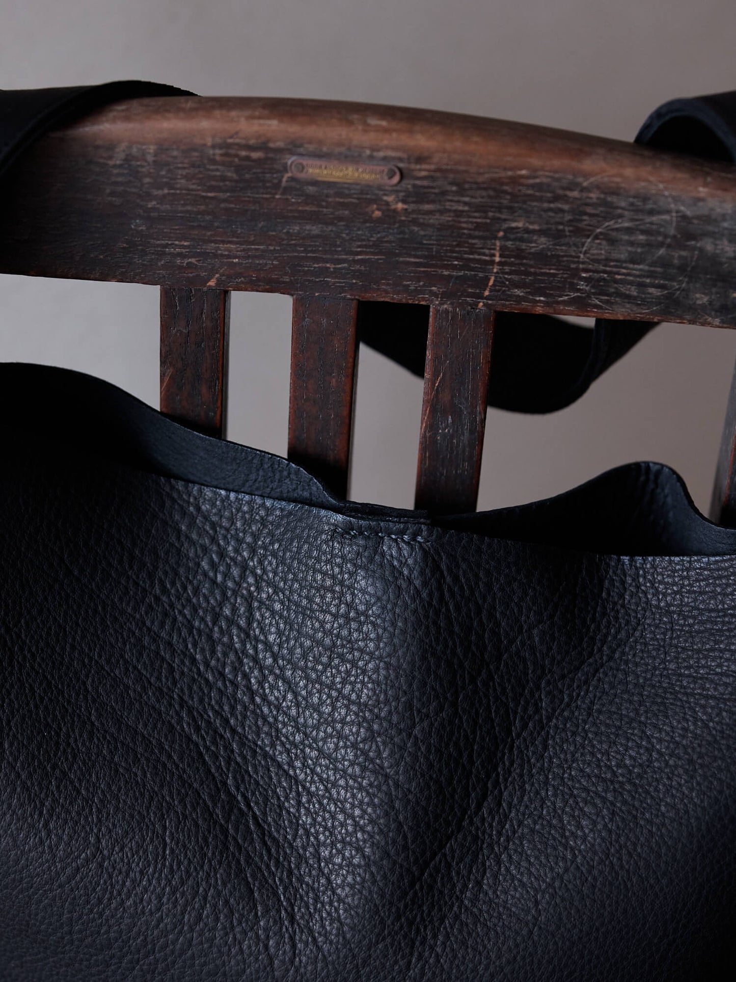 COKIA | Elk leather Bag (Black)