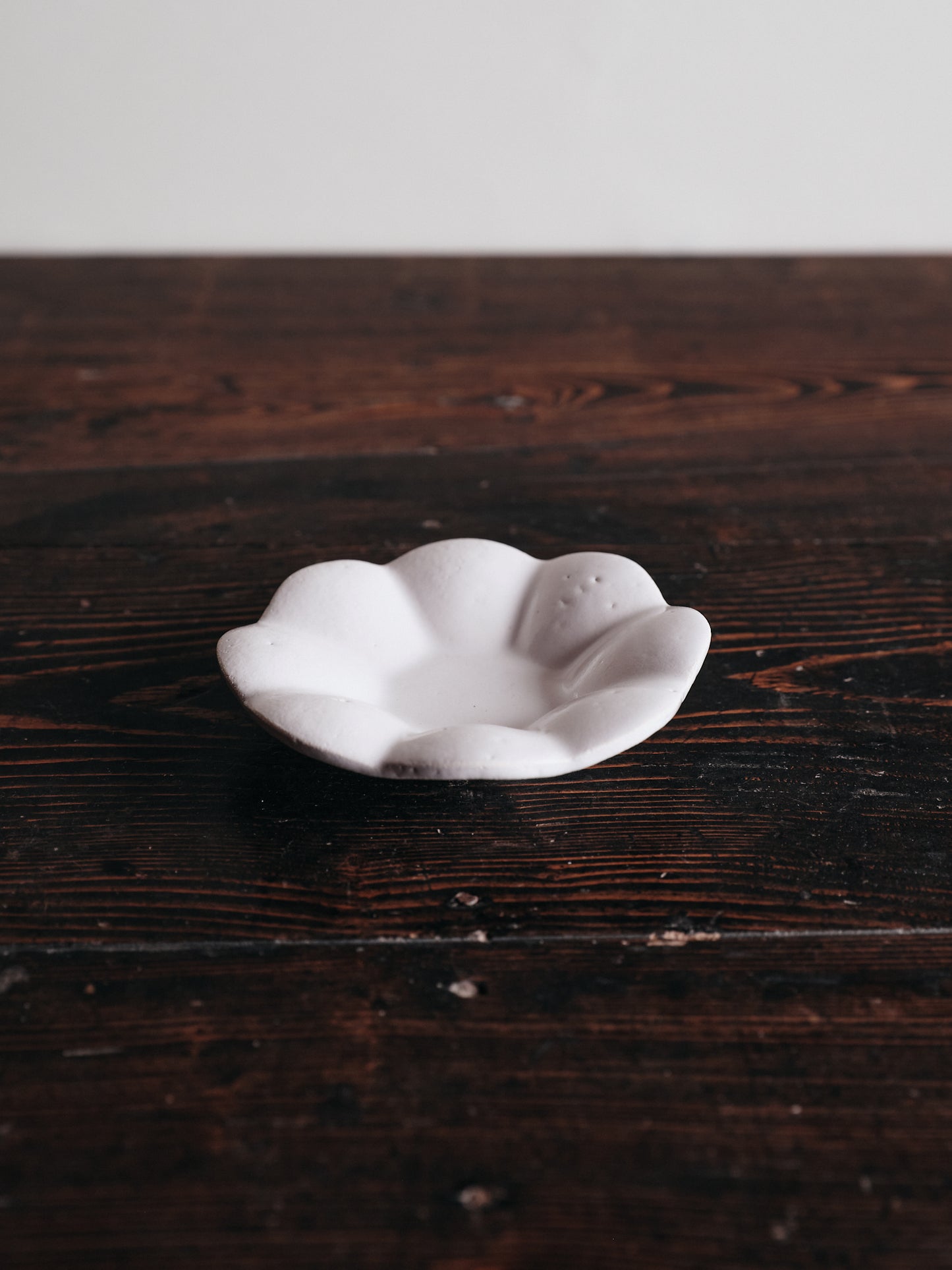 Shigeo Tanaka |Delft White Flower Plate